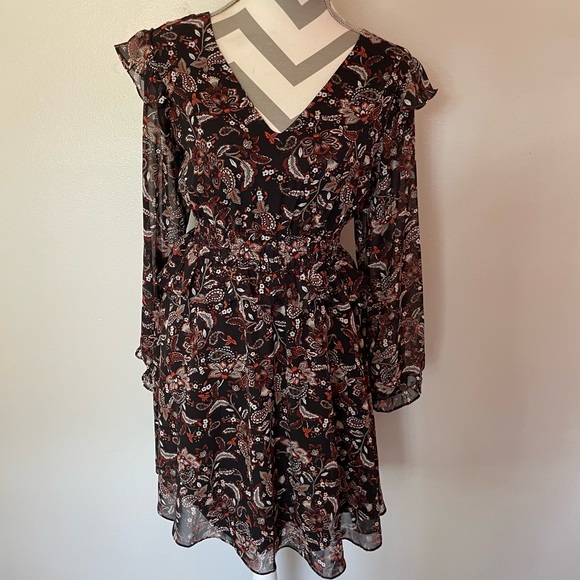 Miss Me Black & Fall Paisley Print Long Sleeve Mini Dress - Picture 2 of 4